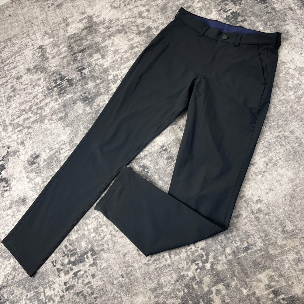 Mizzen+Main Men 30x32 Navy Blue Straight Chino Pants Performance Style